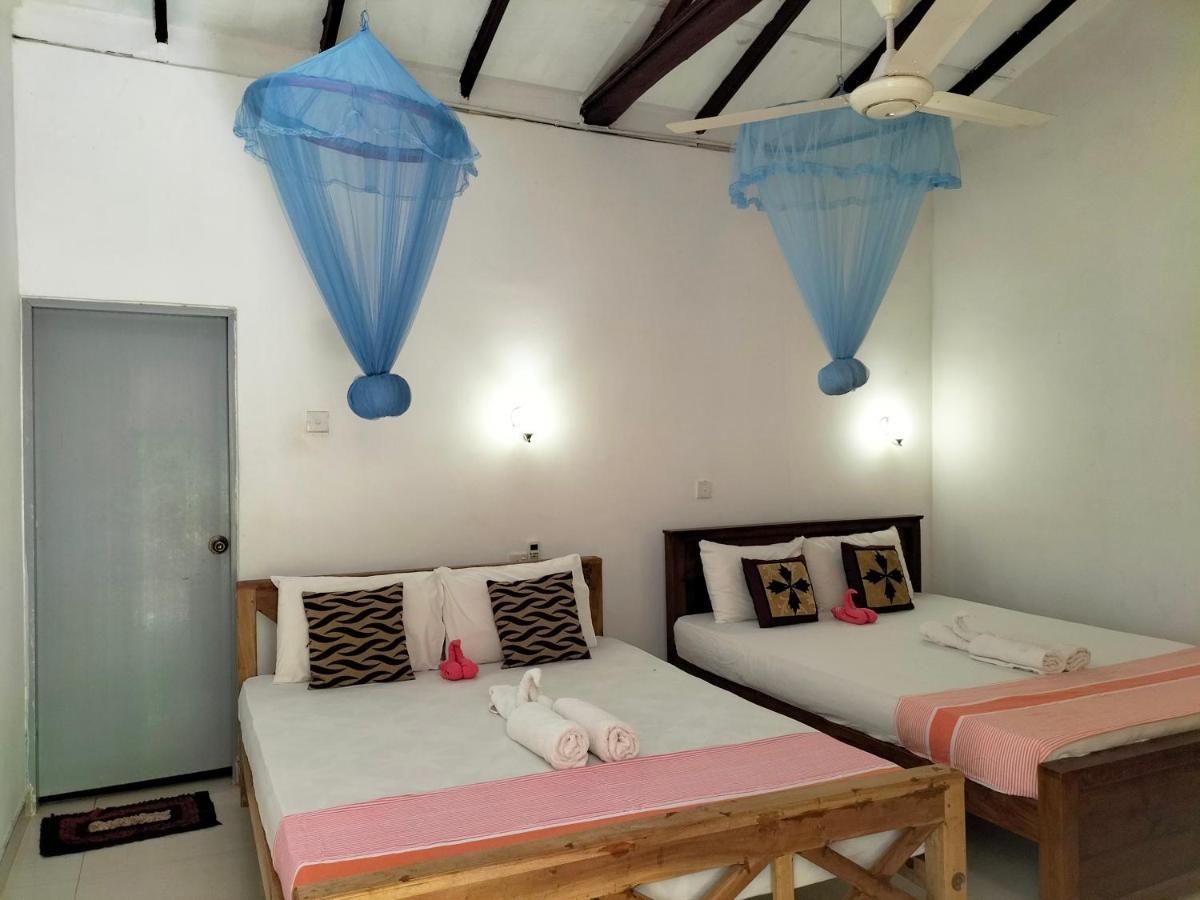 Sanjana Home Stay Habarana Exteriör bild